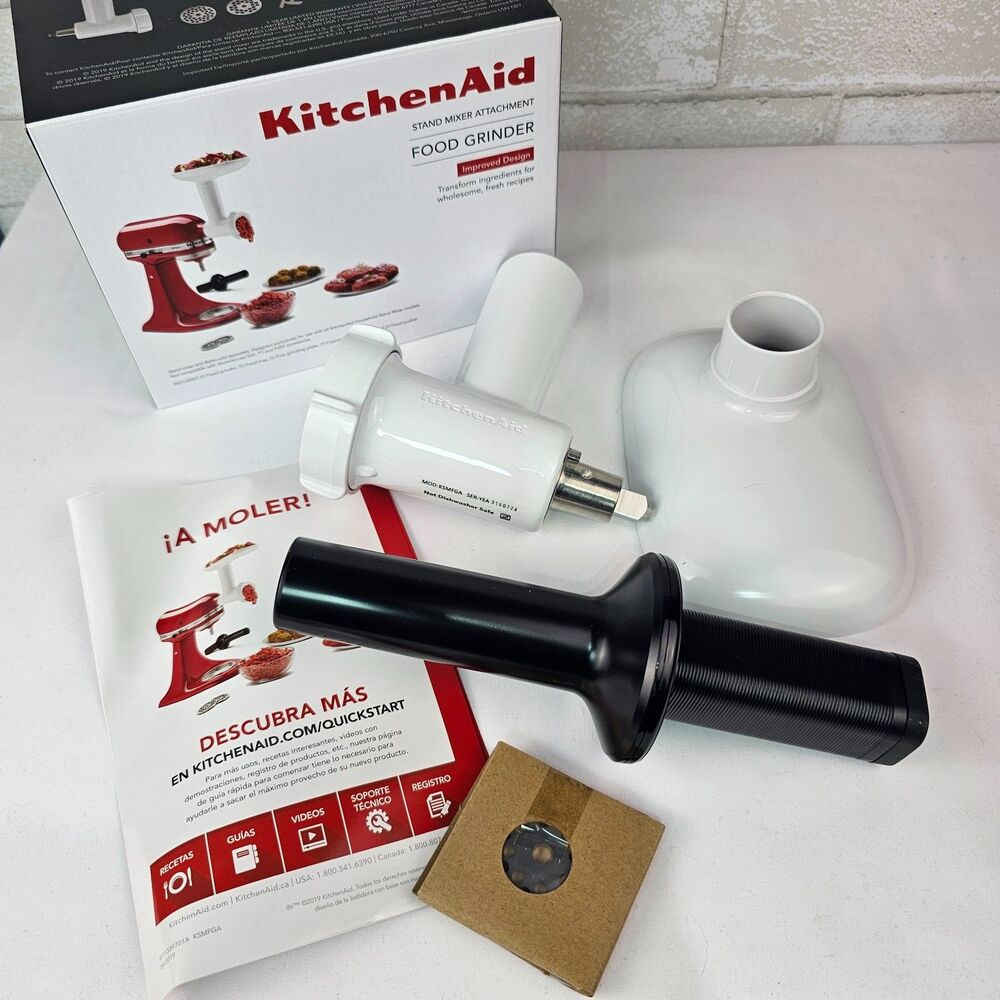 KitchenAid KSMFGA Food Grinder Stand Mixer Attachment White Complete w/ Box